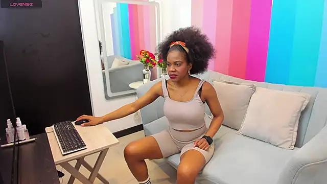 sarahi pusey online show from 4, 6, 2026