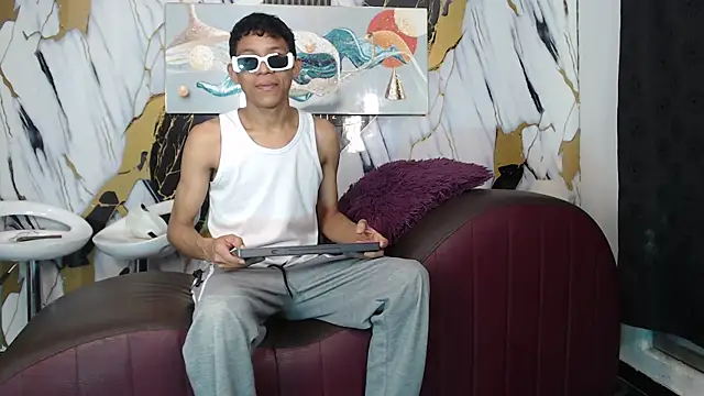 RONALDA HOT26 online show from 4, 6, 2026