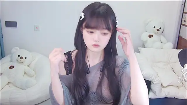 Evil-Bunny007 online show from 26, 5, 2026