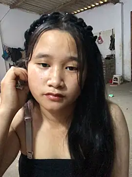 Ninaa01 online show from 17, 5, 2026