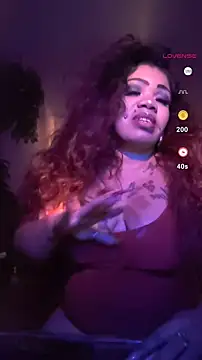 NailGoddessnow online show from 9, 1, 2025