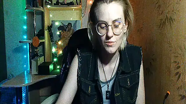 Snapshot of __Freya___ chatting on 19, 5, 2026 Freya online show from 19, 5, 2026