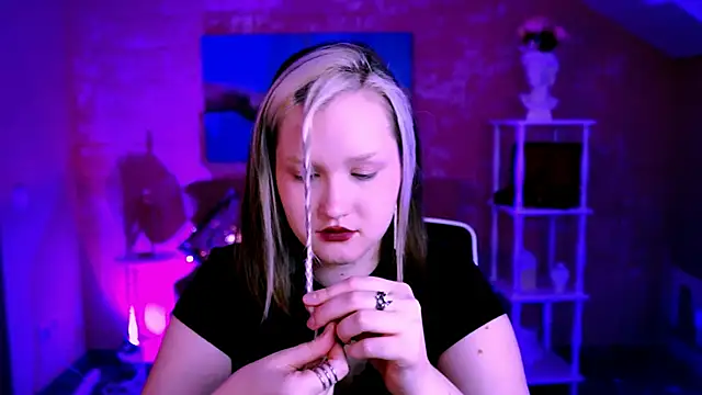 Snapshot of ViolettWoods chatting on 29, 6, 2026 ViolettWoods online show from 29, 6, 2026
