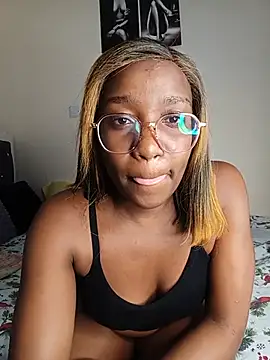 Snapshot of Miss-Temptasion chatting on 2, 7, 2026 Miss-Temptasion online show from 2, 7, 2026