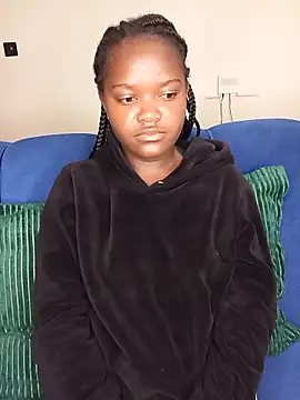 little creamy online show from 12, 6, 2026