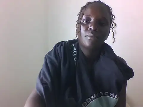 Snapshot of LatishLava chatting on 18, 5, 2026 LatishLava online show from 18, 5, 2026