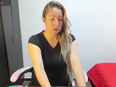 beautyfullchrys online show from 2, 6, 2026