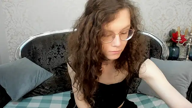 Snapshot of OlesiaBev chatting on 23, 5, 2026 OlesiaBev online show from 23, 5, 2026