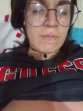 Snapshot of Karengenesisx chatting on 13, 6, 2026 Karengenesisx online show from 13, 6, 2026