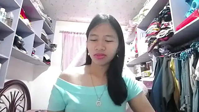 Snapshot of JoyeAmesbury chatting on 27, 6, 2026 JoyeAmesbury online show from 27, 6, 2026