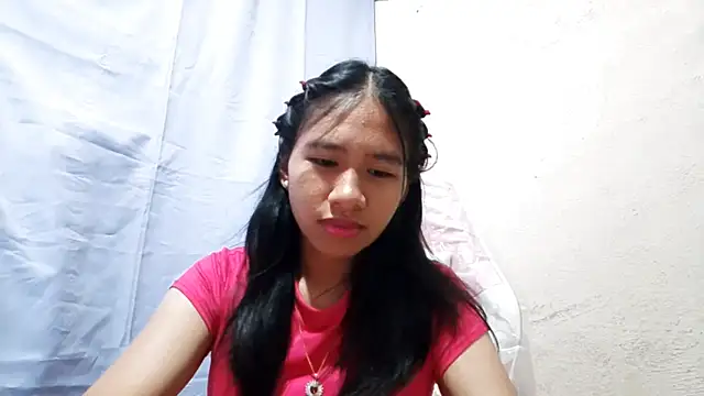 Snapshot of JoyeAmesbury chatting on 4, 7, 2026 JoyeAmesbury online show from 4, 7, 2026