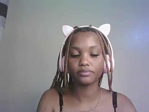 PrettyT5 online show from 9, 7, 2026