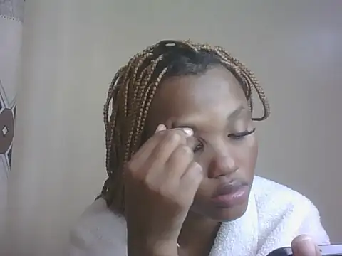 PrettyT5 online show from 15, 7, 2026