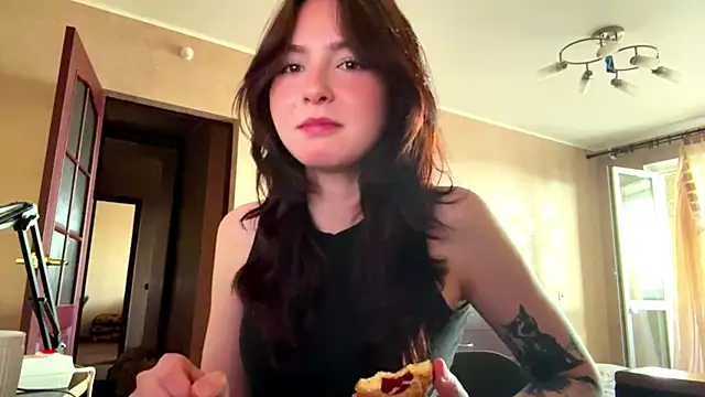 Snapshot of MellisaReckard chatting on 17, 6, 2026 MellisaReckard online show from 17, 6, 2026