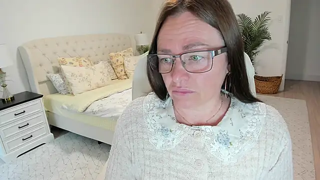 Snapshot of Vika73 chatting on 26, 5, 2026 Vika73 online show from 26, 5, 2026