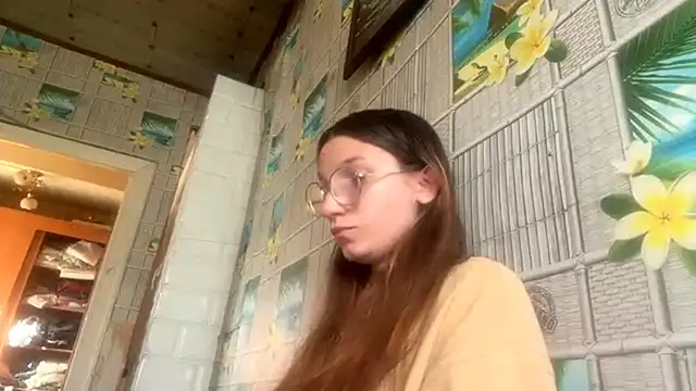 Snapshot of SparkleJebb chatting on 27, 5, 2026 SparkleJebb online show from 27, 5, 2026