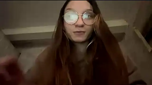 Snapshot of SparkleJebb chatting on 17, 6, 2026 SparkleJebb online show from 17, 6, 2026