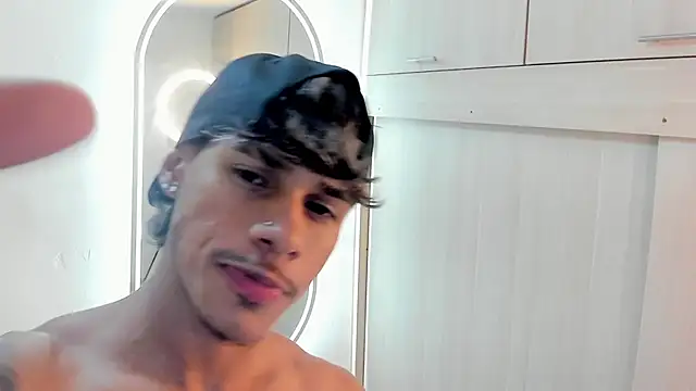 Snapshot of Joao_da_silva19 chatting on 26, 6, 2026 Joao da silva19 online show from 26, 6, 2026