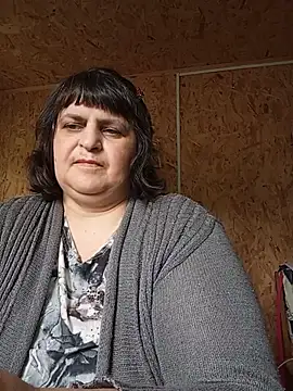 LisichkaOksana online show from 17, 5, 2026