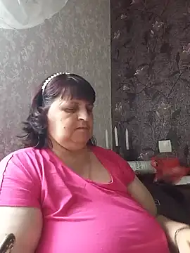 Snapshot of LisichkaOksana chatting on 4, 6, 2026 LisichkaOksana online show from 4, 6, 2026