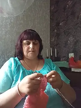 Snapshot of LisichkaOksana chatting on 6, 6, 2026 LisichkaOksana online show from 6, 6, 2026