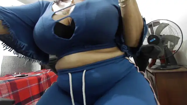 Snapshot of jenny_milf69 chatting on 15, 3, 2025 jenny milf69 online show from 15, 3, 2025