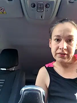 adelinegirly online show from 9, 6, 2026