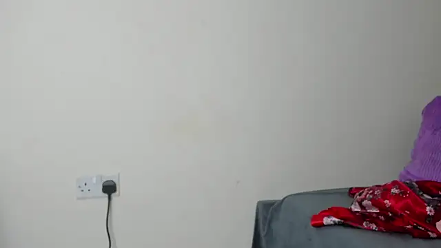Real Slim Thick online show from 14, 6, 2026