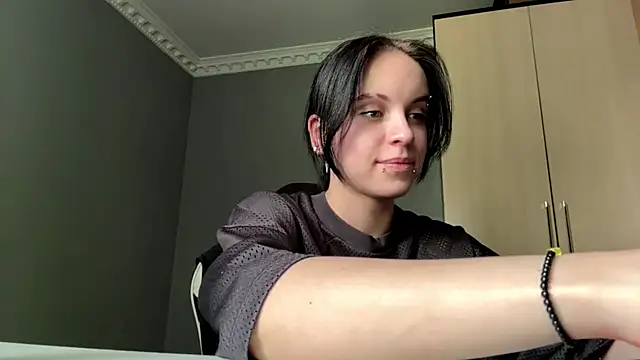 Snapshot of illiebilish chatting on 21, 5, 2026 illiebilish online show from 21, 5, 2026