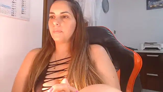 CampanulaHot online show from 13, 6, 2026