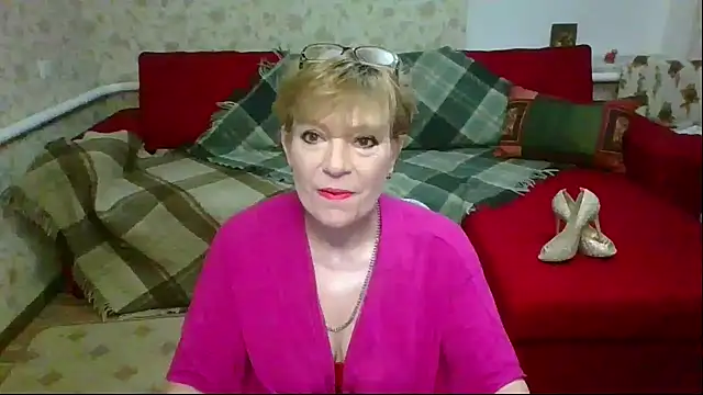 Snapshot of SamantaxFocs chatting on 3, 6, 2026 SamantaxFocs online show from 3, 6, 2026