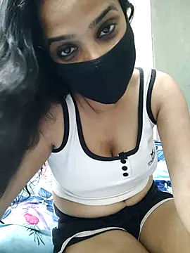 Snapshot of Amrita_Thakur01 chatting on 28, 5, 2026 Amrita Thakur01 online show from 28, 5, 2026