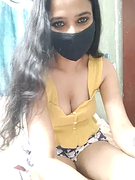 Snapshot of Amrita_Thakur01 chatting on 4, 6, 2026 Amrita Thakur01 online show from 4, 6, 2026