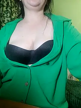 Snapshot of MiaRox chatting on 25, 5, 2026 MiaRox online show from 25, 5, 2026