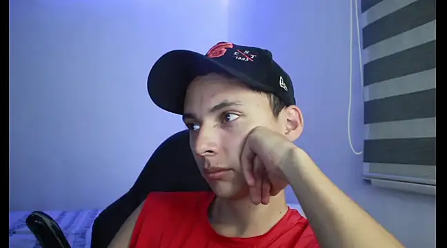 archi love online show from 11, 3, 2025