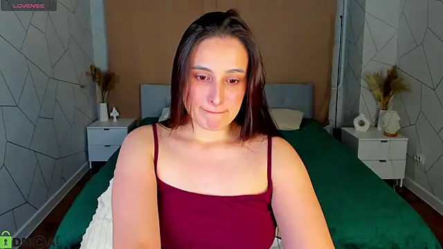 Snapshot of Elizabet_Colllins chatting on 15, 6, 2026 Elizabet Colllins online show from 15, 6, 2026