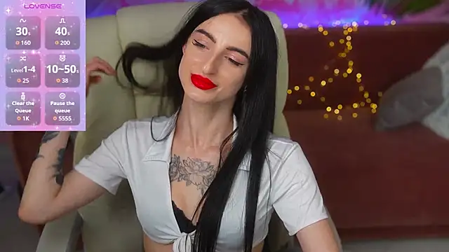 EmilyyMoon online show from 19, 6, 2026