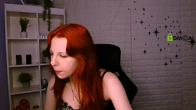 Snapshot of kriss_babyyy chatting on 13, 6, 2026 kriss babyyy online show from 13, 6, 2026