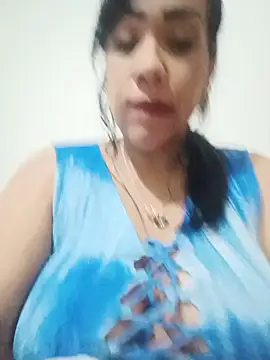 OliviaWilliamm online show from 5, 7, 2026