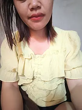 Snapshot of Emma-sin chatting on 4, 7, 2026 Emma-sin online show from 4, 7, 2026