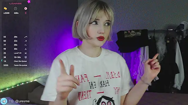 Esme Velvet online show from 21, 5, 2026