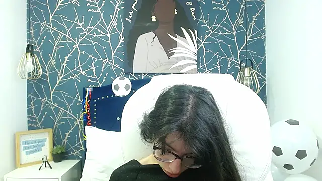Allyshon  online show from 11, 6, 2026