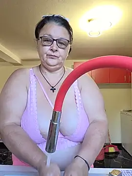 Snapshot of Diana_Diafan chatting on 15, 6, 2026 Diana Diafan online show from 15, 6, 2026