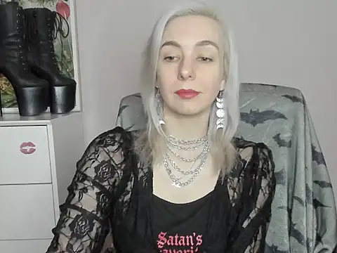 Snapshot of velvetanne chatting on 24, 6, 2026 velvetanne online show from 24, 6, 2026