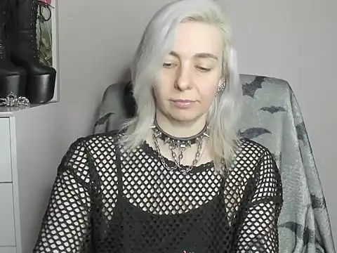 Snapshot of velvetanne chatting on 2, 7, 2026 velvetanne online show from 2, 7, 2026
