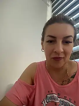 Snapshot of Hot-Milf4U chatting on 22, 6, 2026 Hot-Milf4U online show from 22, 6, 2026