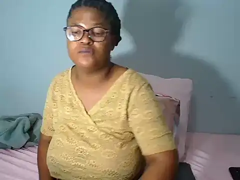 CandyYumsAerolaXX online show from 21, 5, 2026
