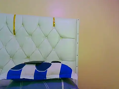 spicyboobs66 online show from 22, 6, 2026