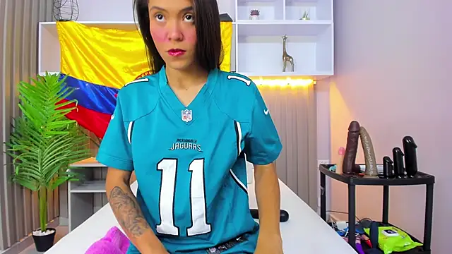 pinktaylor  online show from 27, 6, 2026