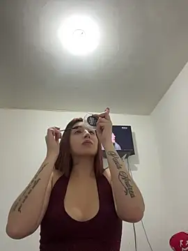 EsmeraldaMidnight online show from 6, 6, 2026